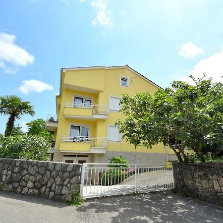 Apartments Andrea Malinska Luaran gambar