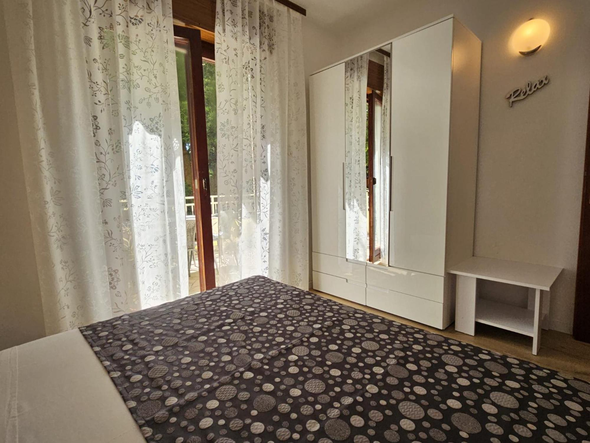 Apartments Andrea Malinska Luaran gambar