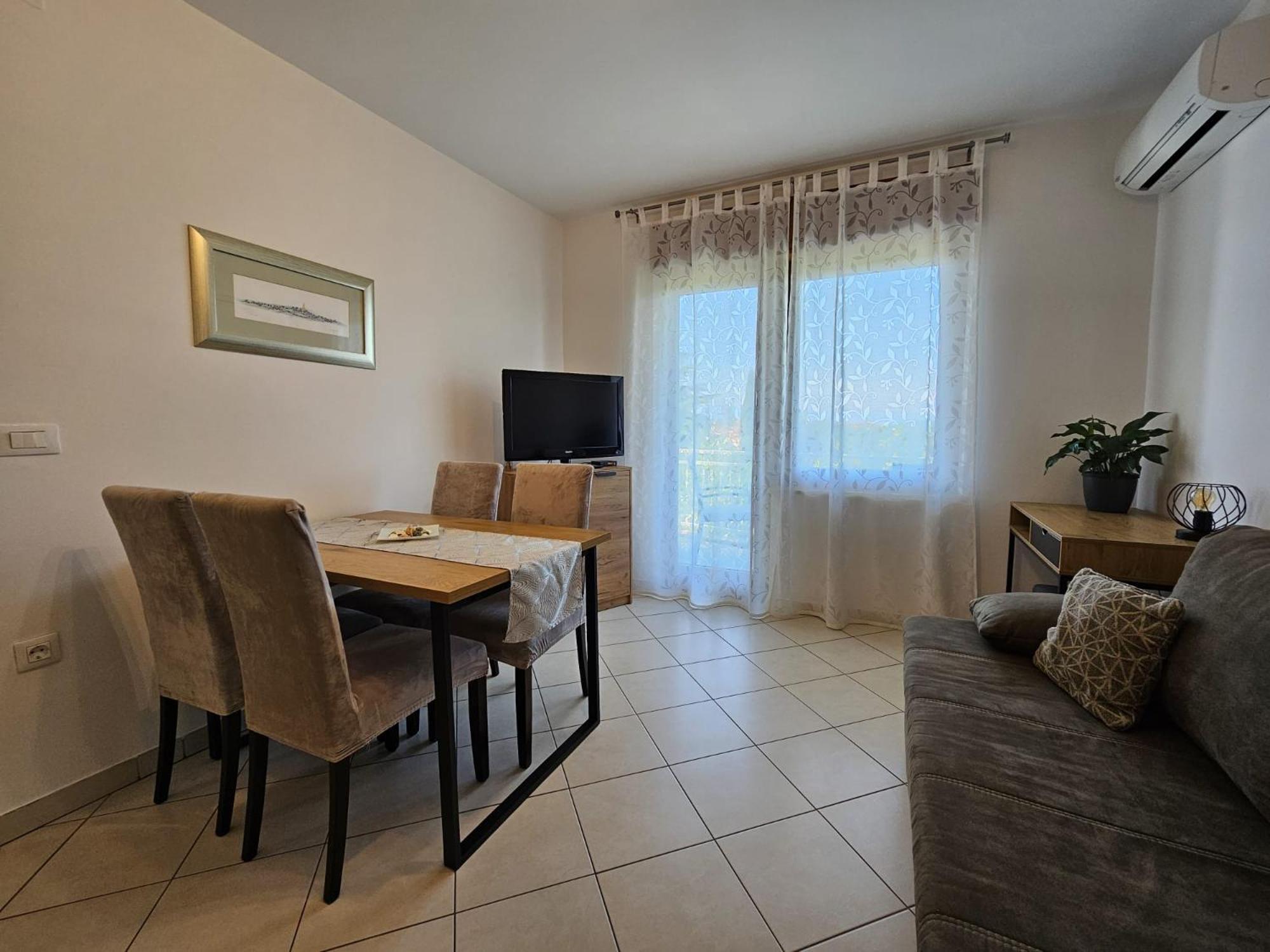 Apartments Andrea Malinska Luaran gambar