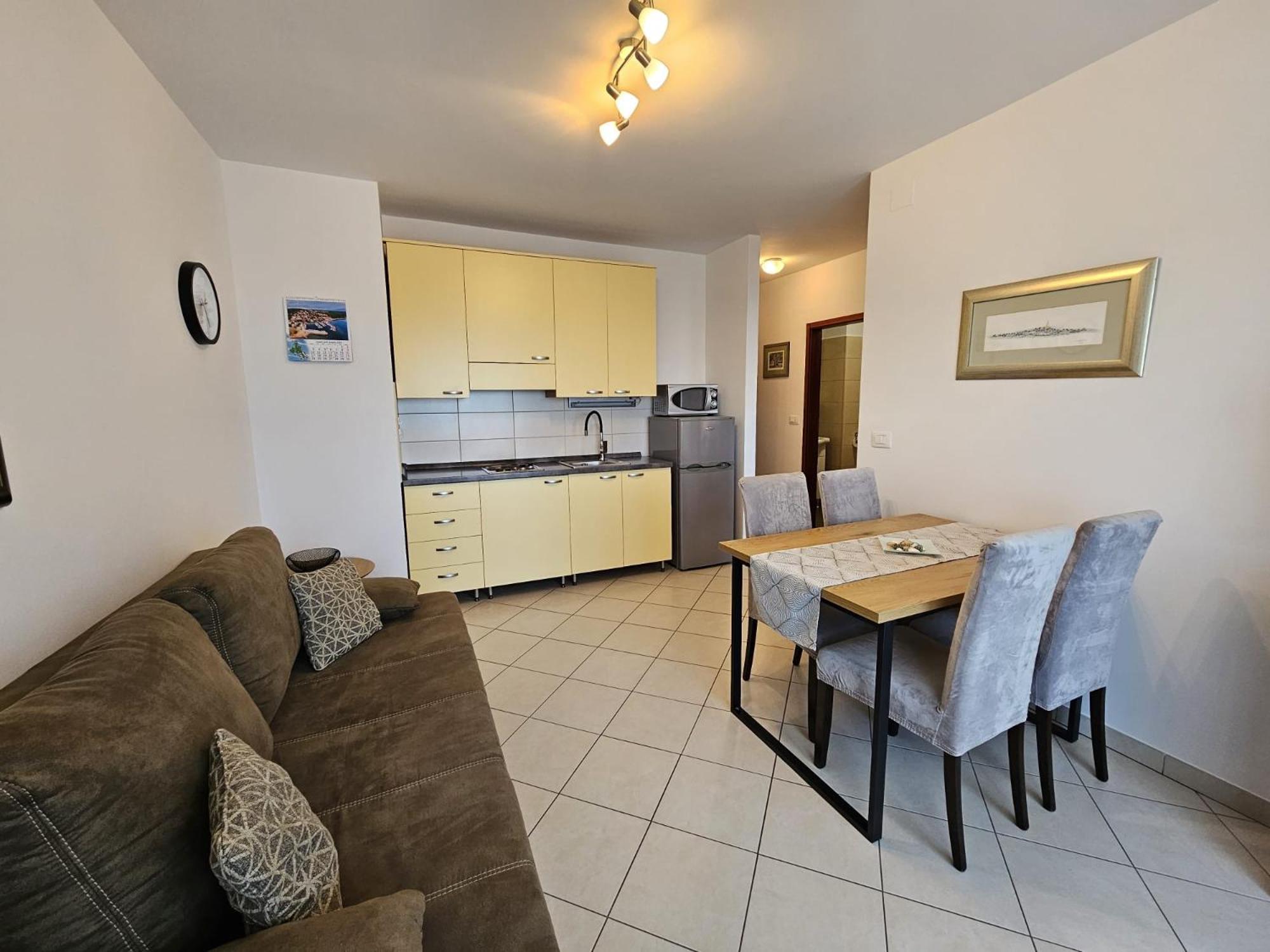 Apartments Andrea Malinska Luaran gambar