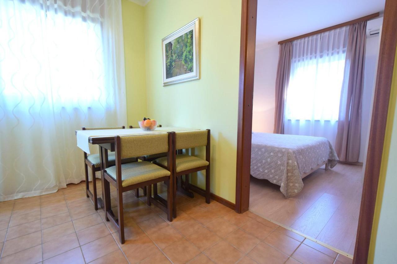 Apartments Andrea Malinska Luaran gambar